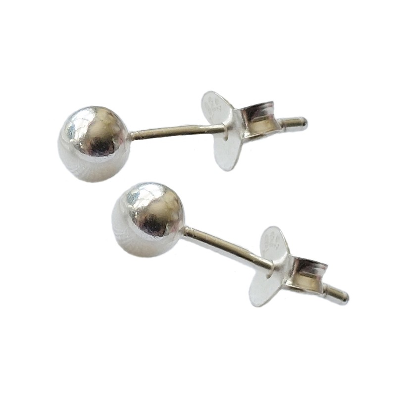 Sterling Silver Classic Round Stud Earrings Sterling Silver Classic Round Stud Earrings